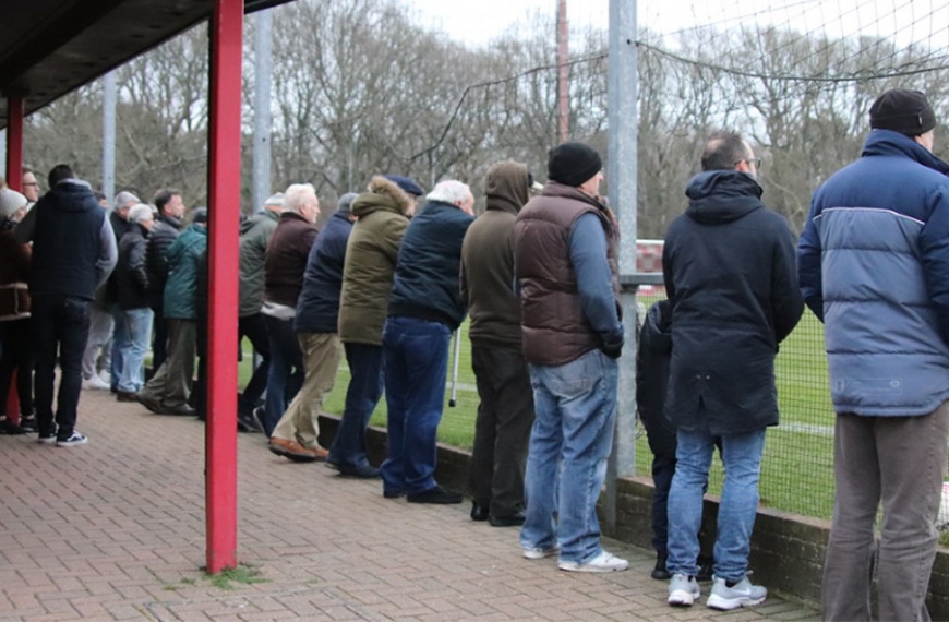 Hassocks fans watch a winter game at the Beacon