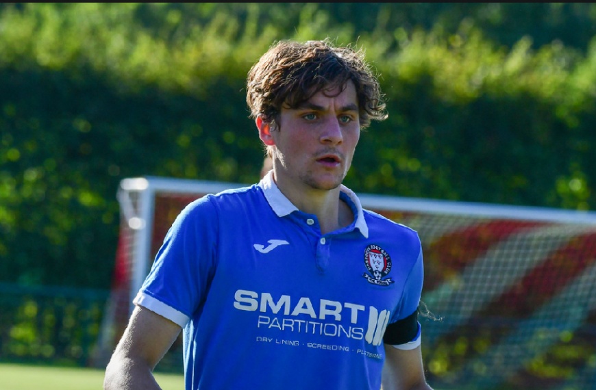 Jack Troak in action at Crawley Down Gatwick for Hassocks in September 2022