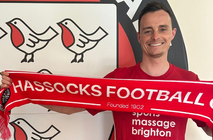 Harvey Blake has signed on with Hassocks for a fifth season