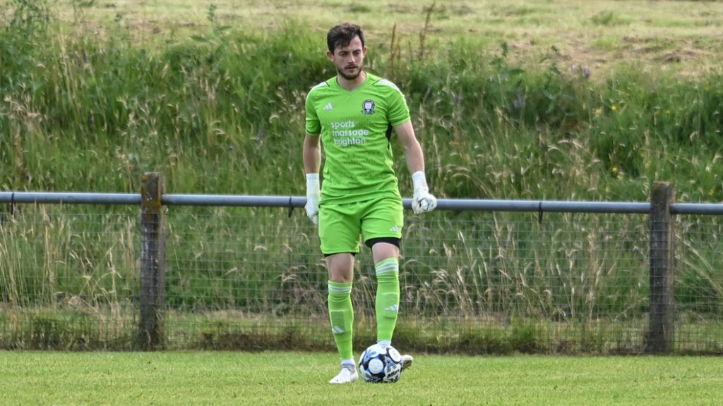 Fraser Trigwell in action for Hassocks against Montpelier Villa