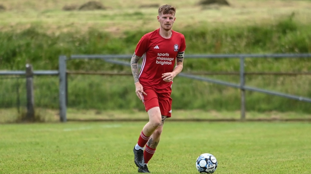 Liam Hendy playing for Hassocks against Montpelier Villa