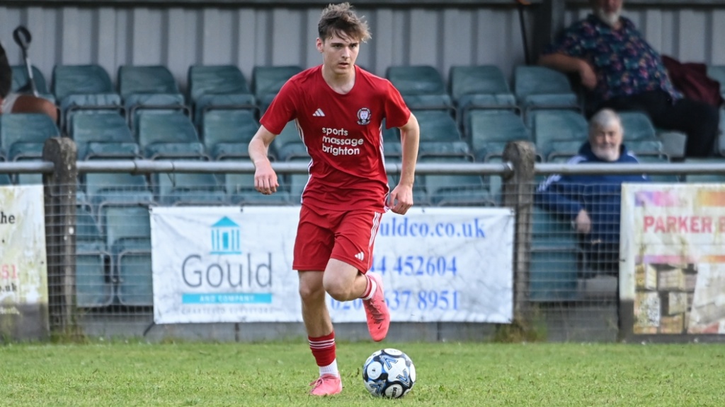 Joe Overy in action for Hassocks against Arundel