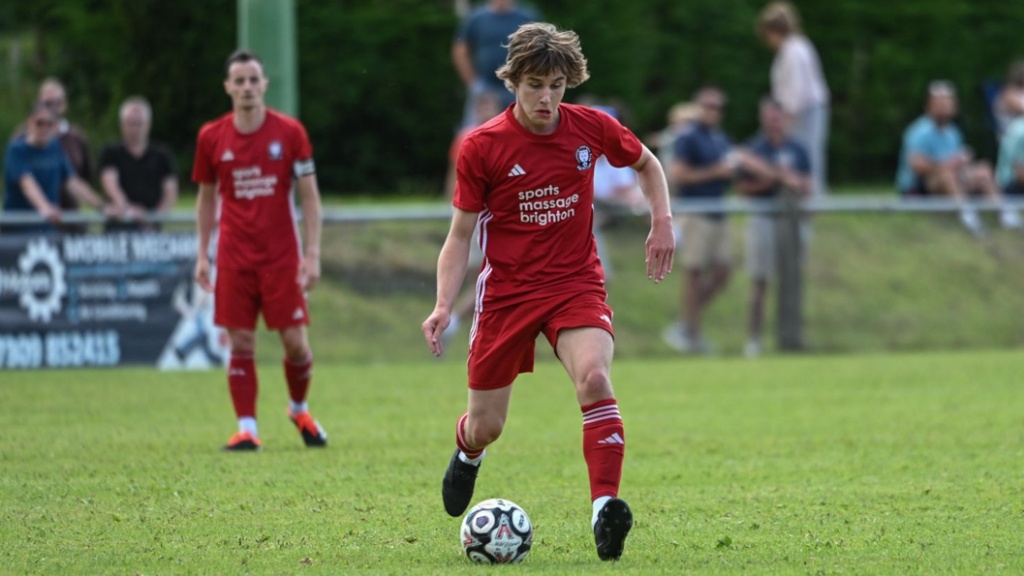 Noah Hoffmann in action for Hassocks against Saltdean United