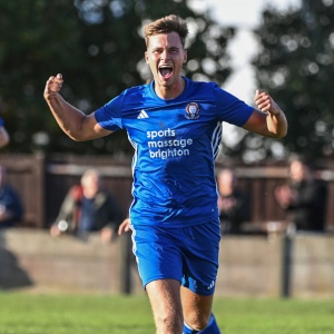 Gallery: Camberley Town 0-2 Hassocks